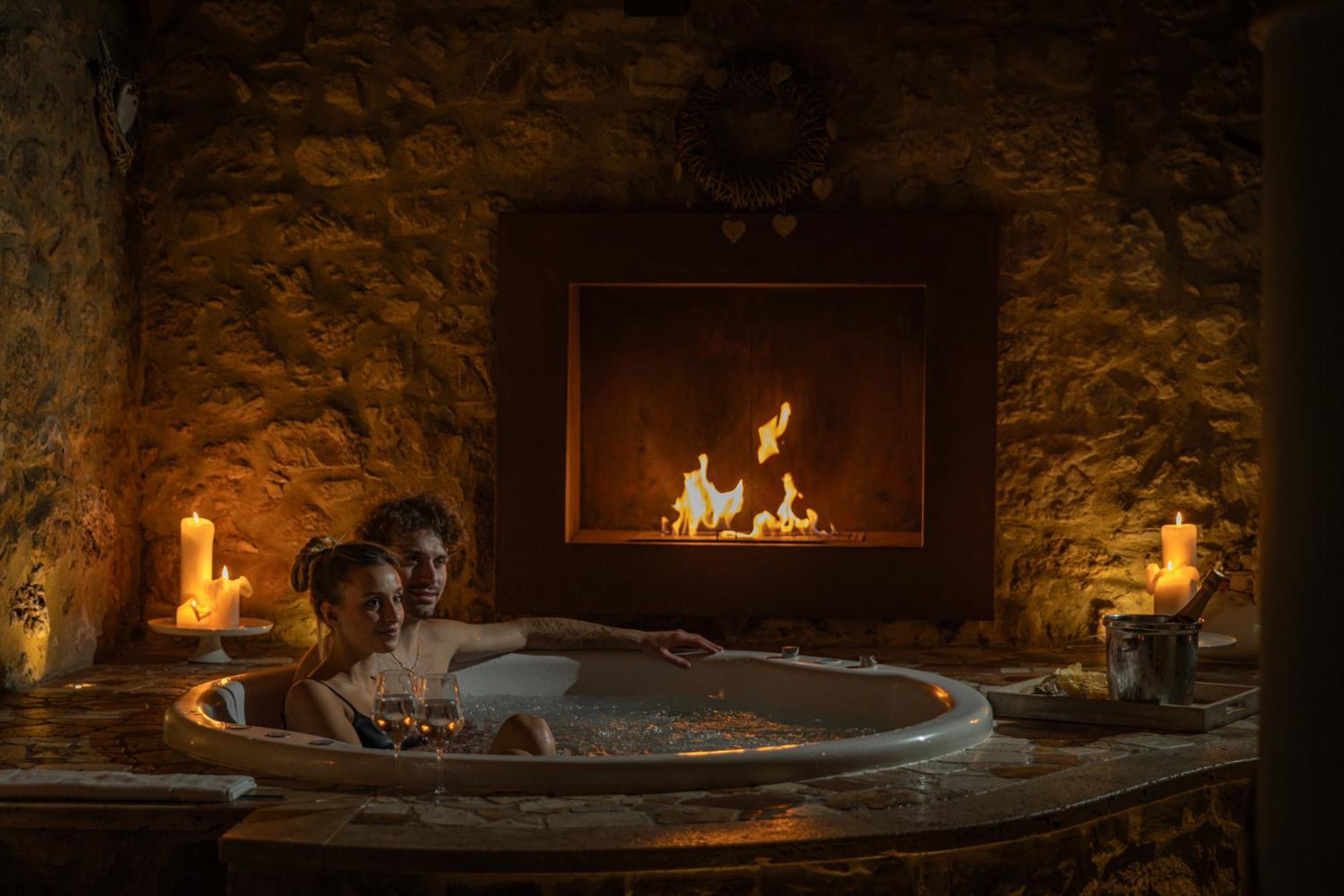 Torre Camaldoli B&B - Borgo Capitano Collection - Albergo Diffuso Сан-Куїрико-д'Орча Екстер'єр фото
